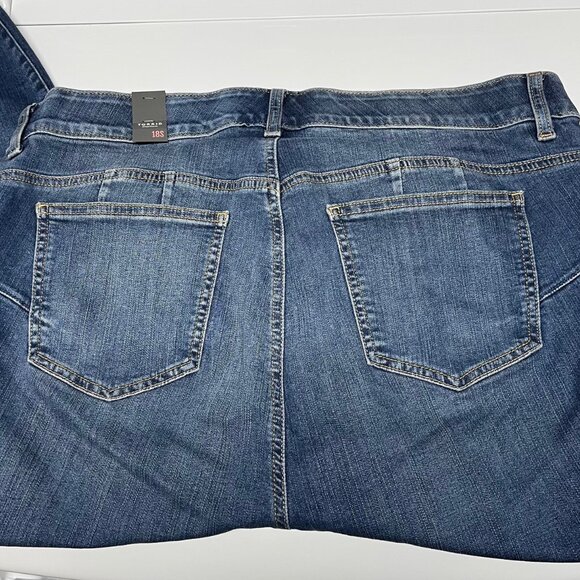 Torrid Bombshell Premium Stretch High-Rise Skinny Jean womens size 18 short NWT - Picture 3 of 6